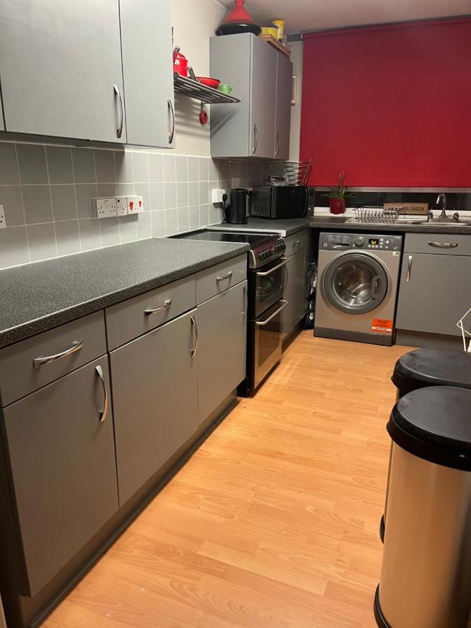 1 Bedroom Garden Flat Zone 2 ลอนดอน ภายนอก รูปภาพ